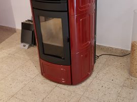 MCZ Pelletofen Suite Kachelmantel rot